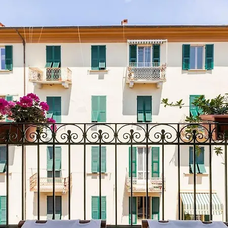 Casa Di La Spezia, Apartamento *